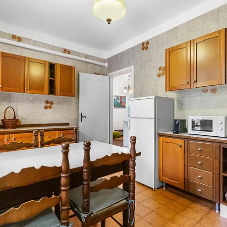 Apartment Hostdomus - La Dimora Nella Pineta