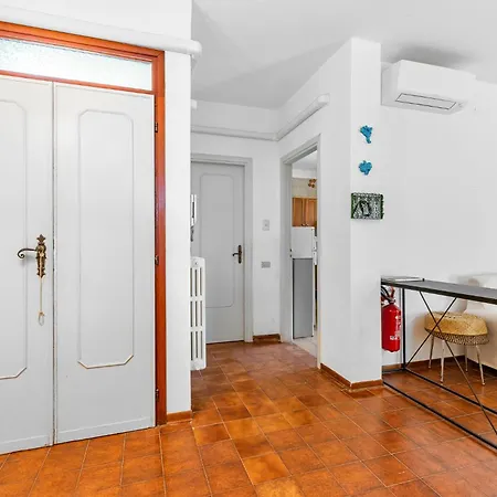 Hostdomus - La Dimora Nella Pineta Apartment *